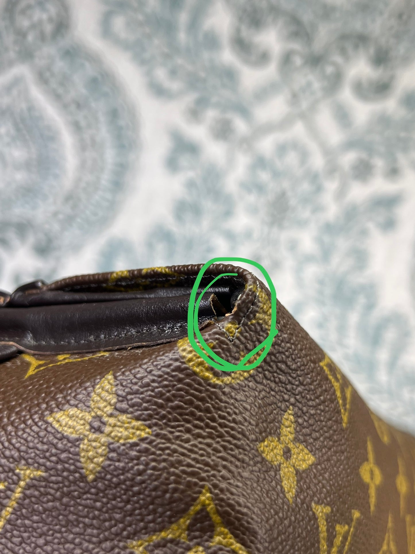 Louis Vuitton Toiletry / Dopp Kit