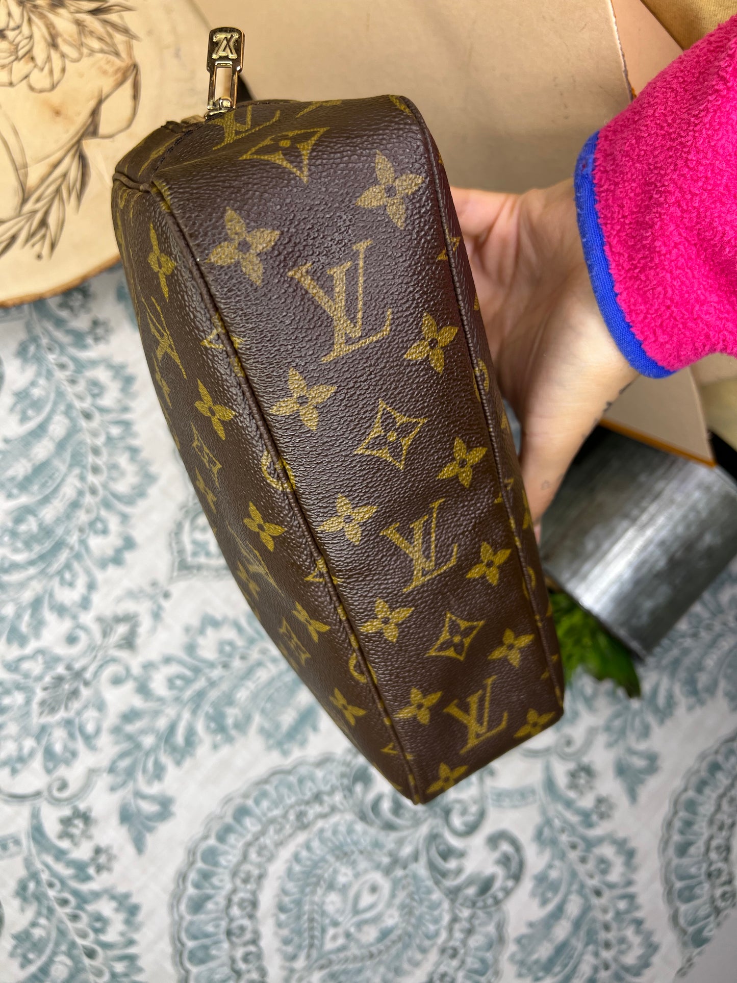 Louis Vuitton Trousse 23