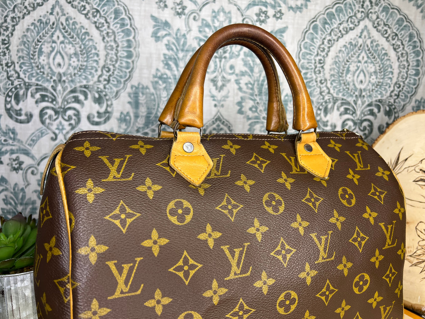 Louis Vuitton French Company Speedy 30