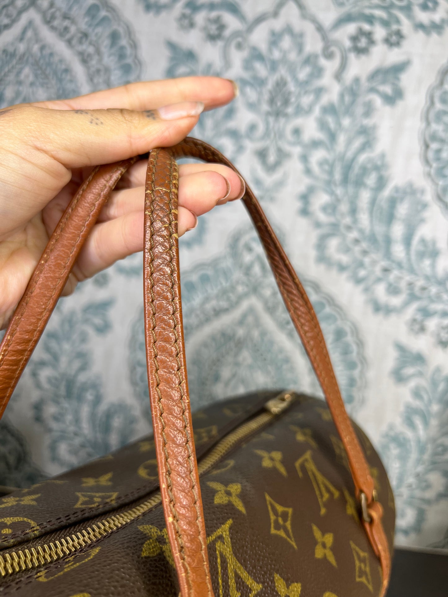 Louis Vuitton Papillon 26