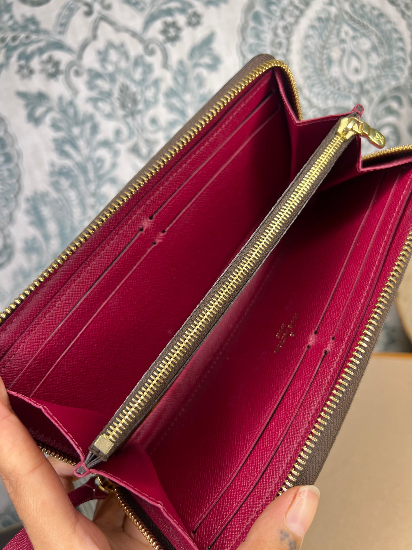 Louis Vuitton Fuschia Clemence Wallet