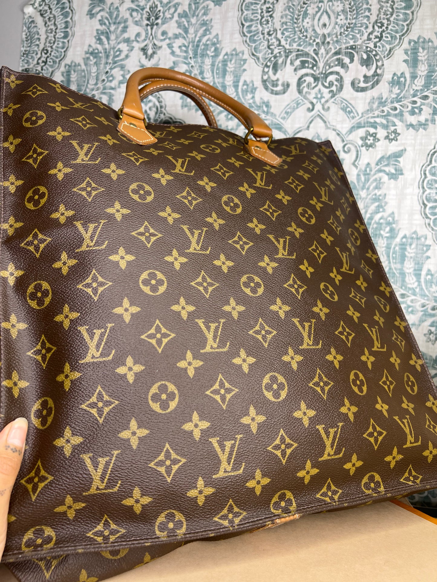 Louis Vuitton French Company Sac Plat