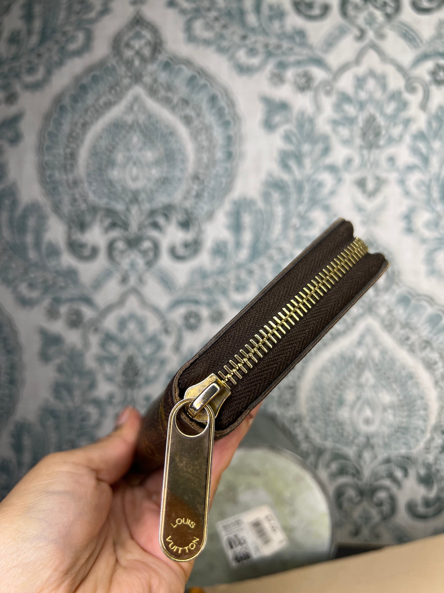 Louis Vuitton Zippy Wallet