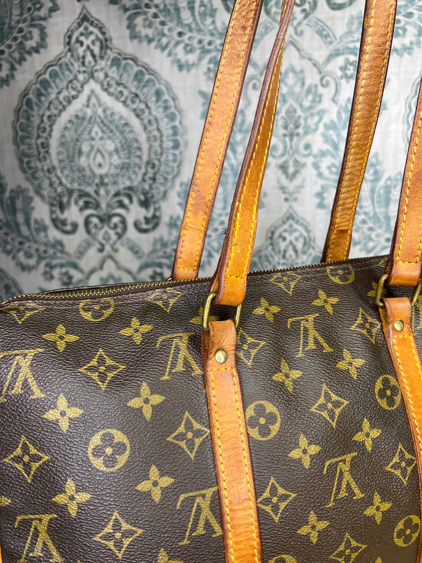 Louis Vuitton Exclusivite Edition 11 Shoulder Bag