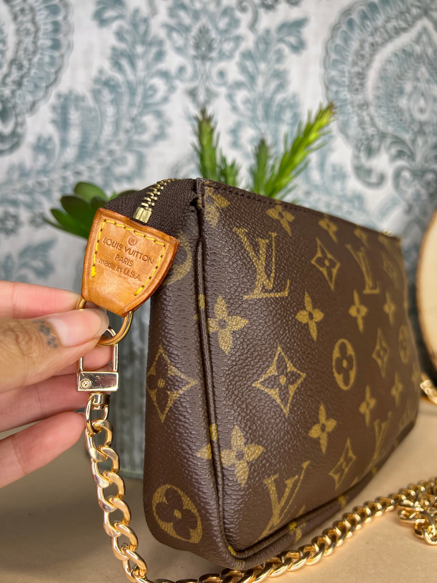 Louis Vuitton Pochette Accessoires