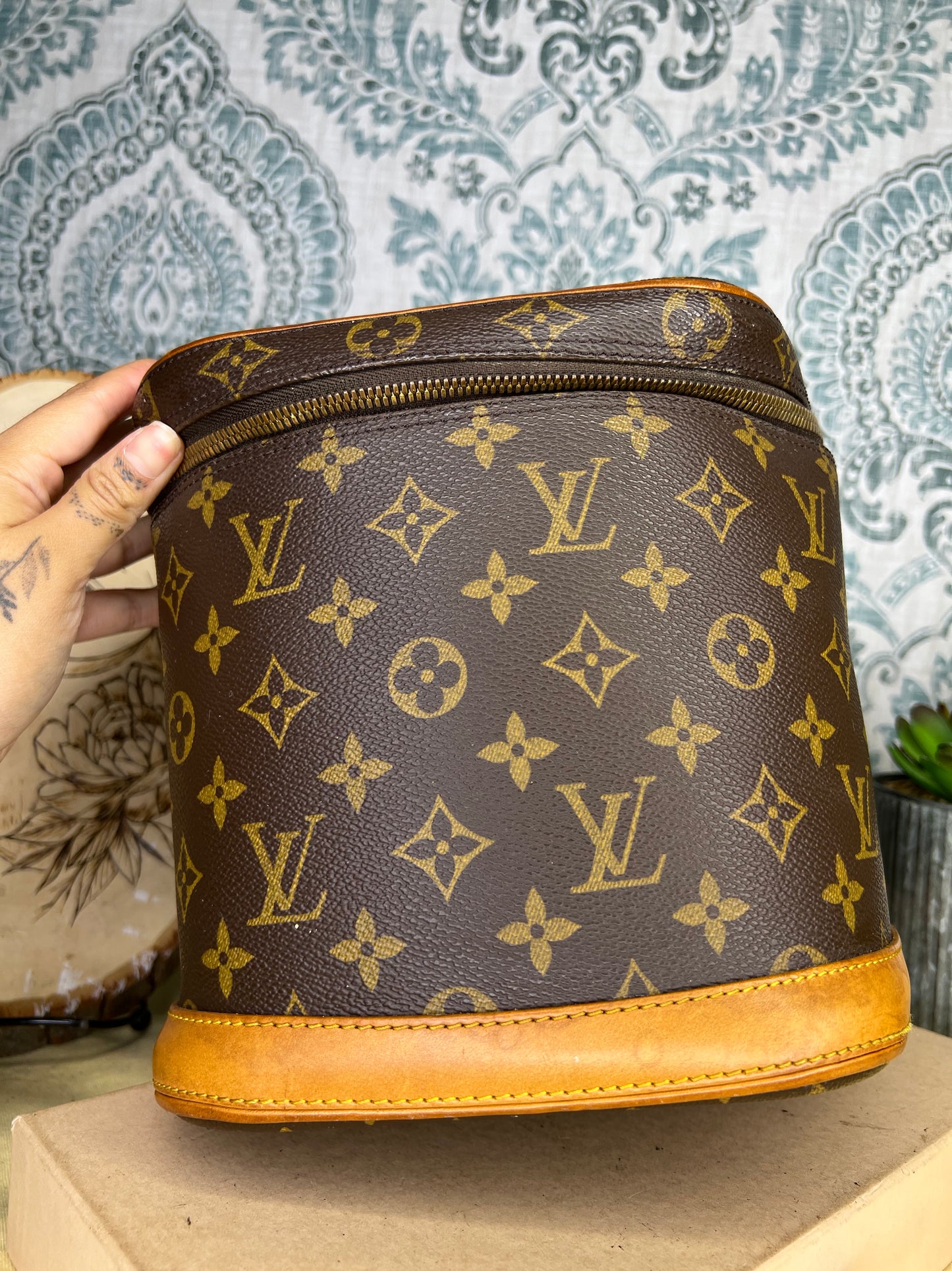 Nice Vanity Case