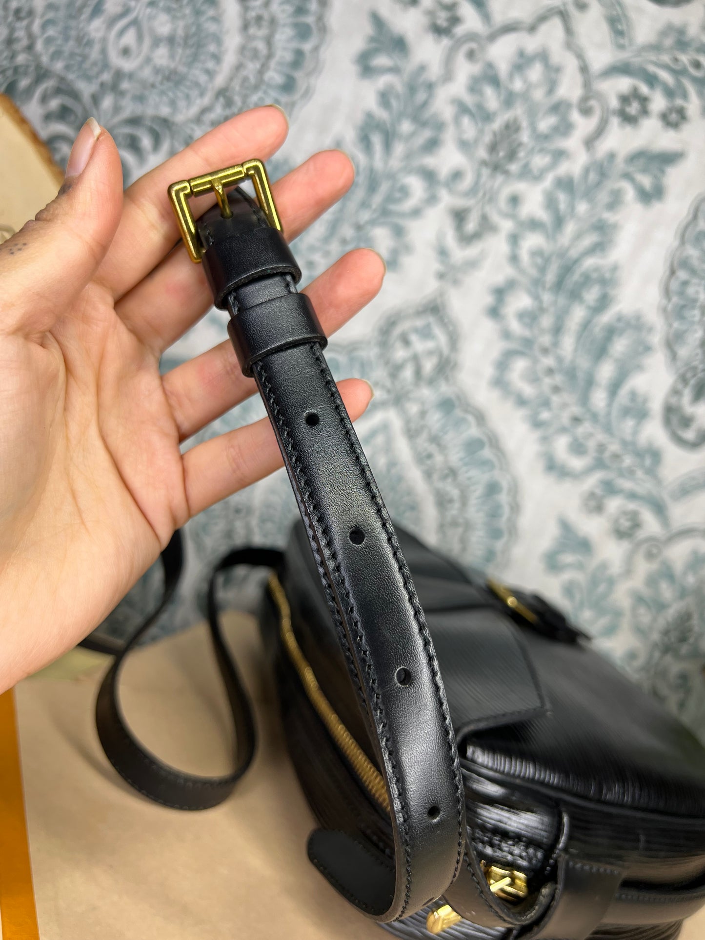 Jeune Fille MM Black Epi