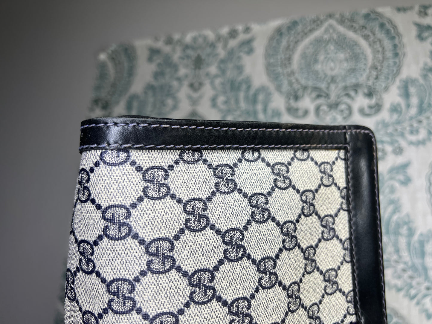 Gucci Parfum Navy Sherry Line Clutch