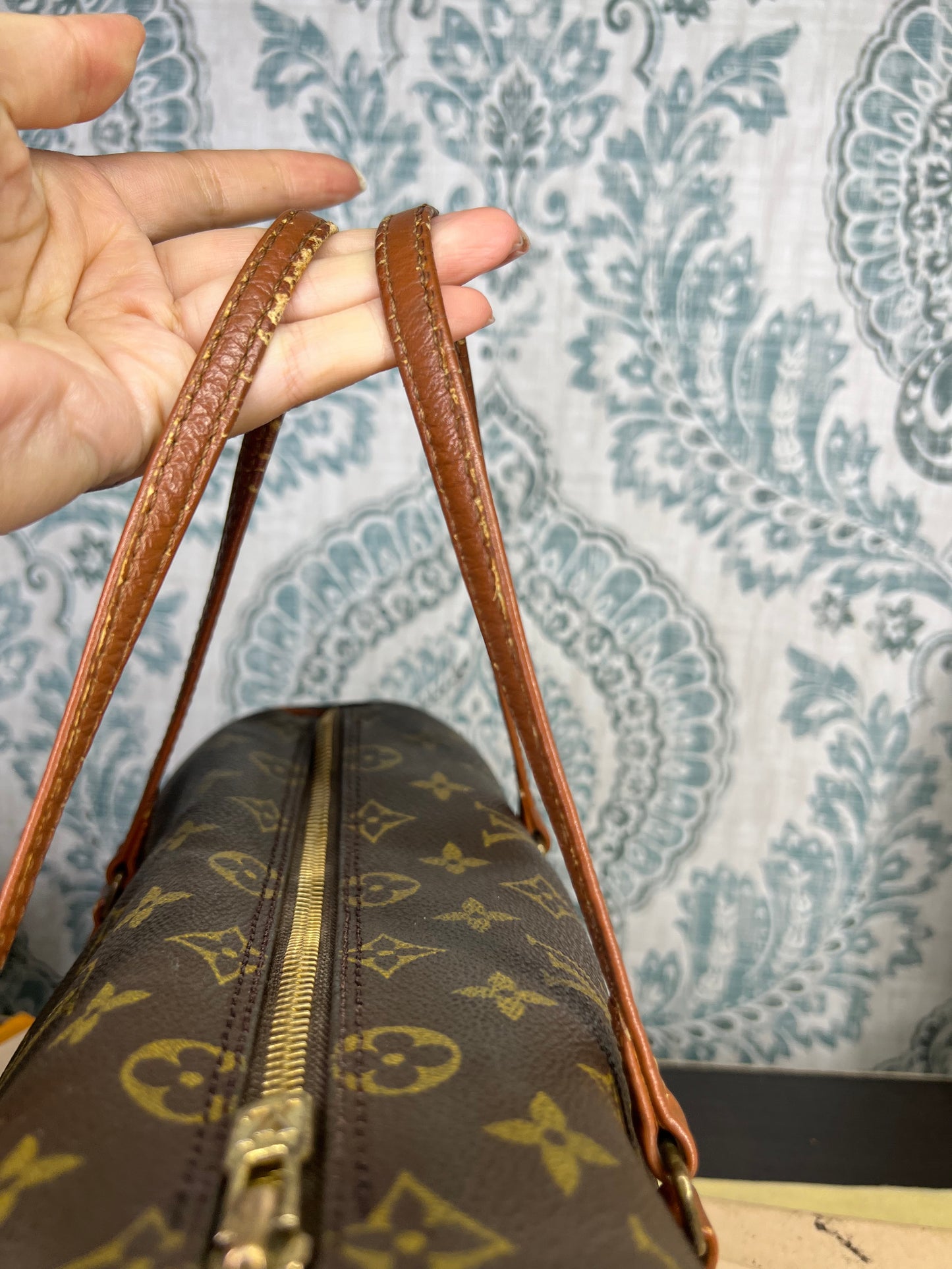 Louis Vuitton Papillon 26