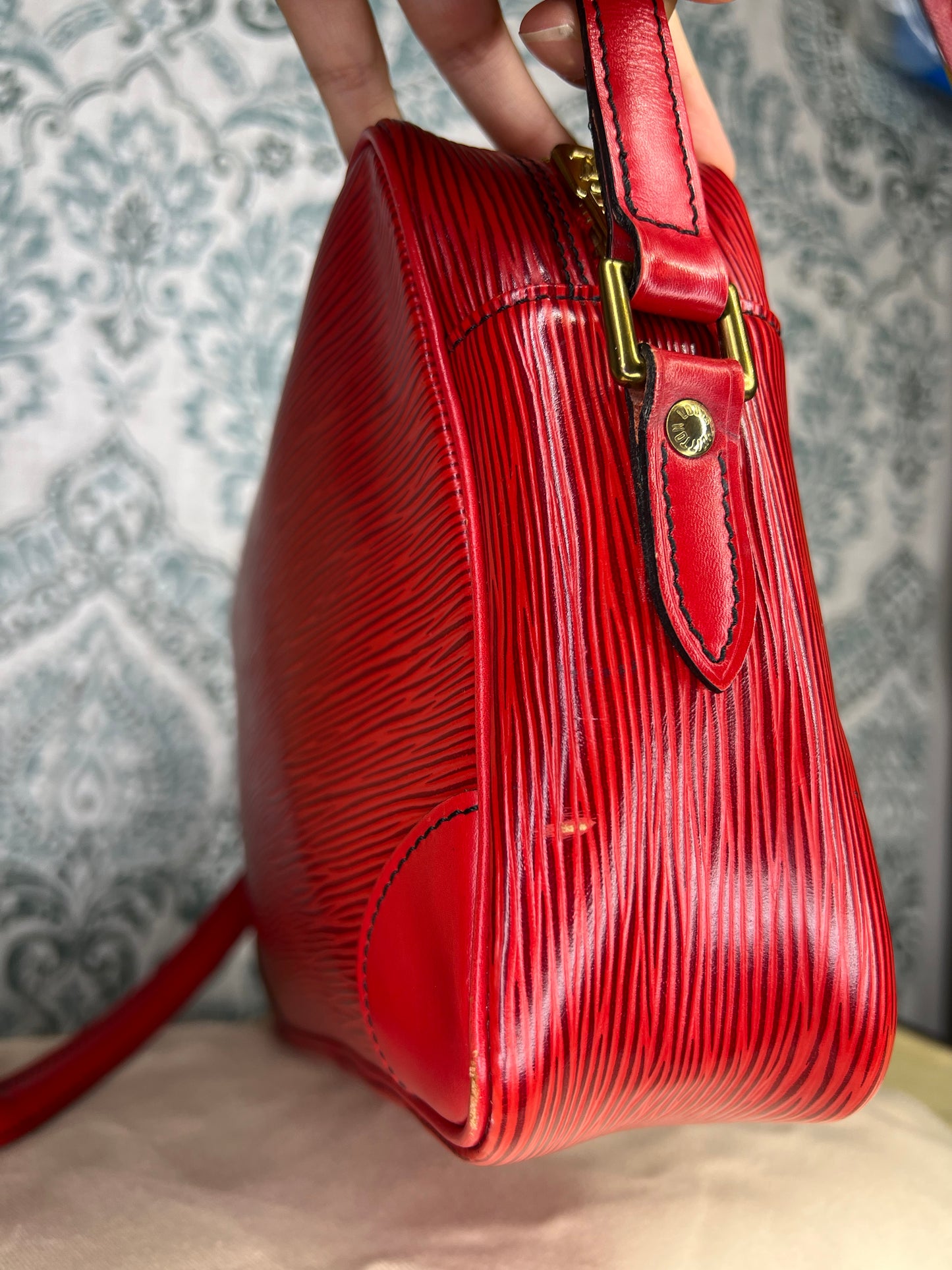 Trocadero 27 Red Epi