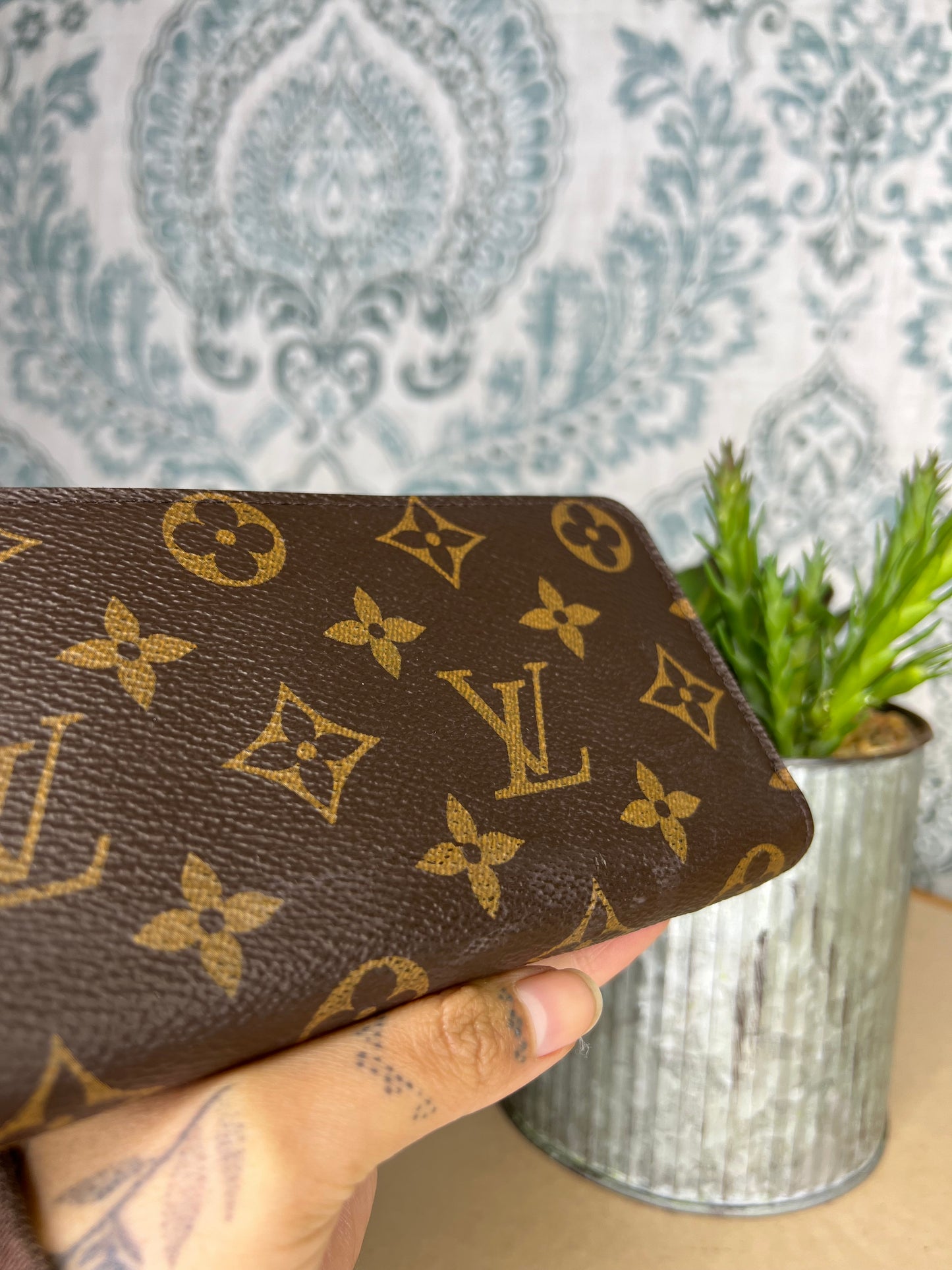 Louis Vuitton Clemence Wallet Fuschia