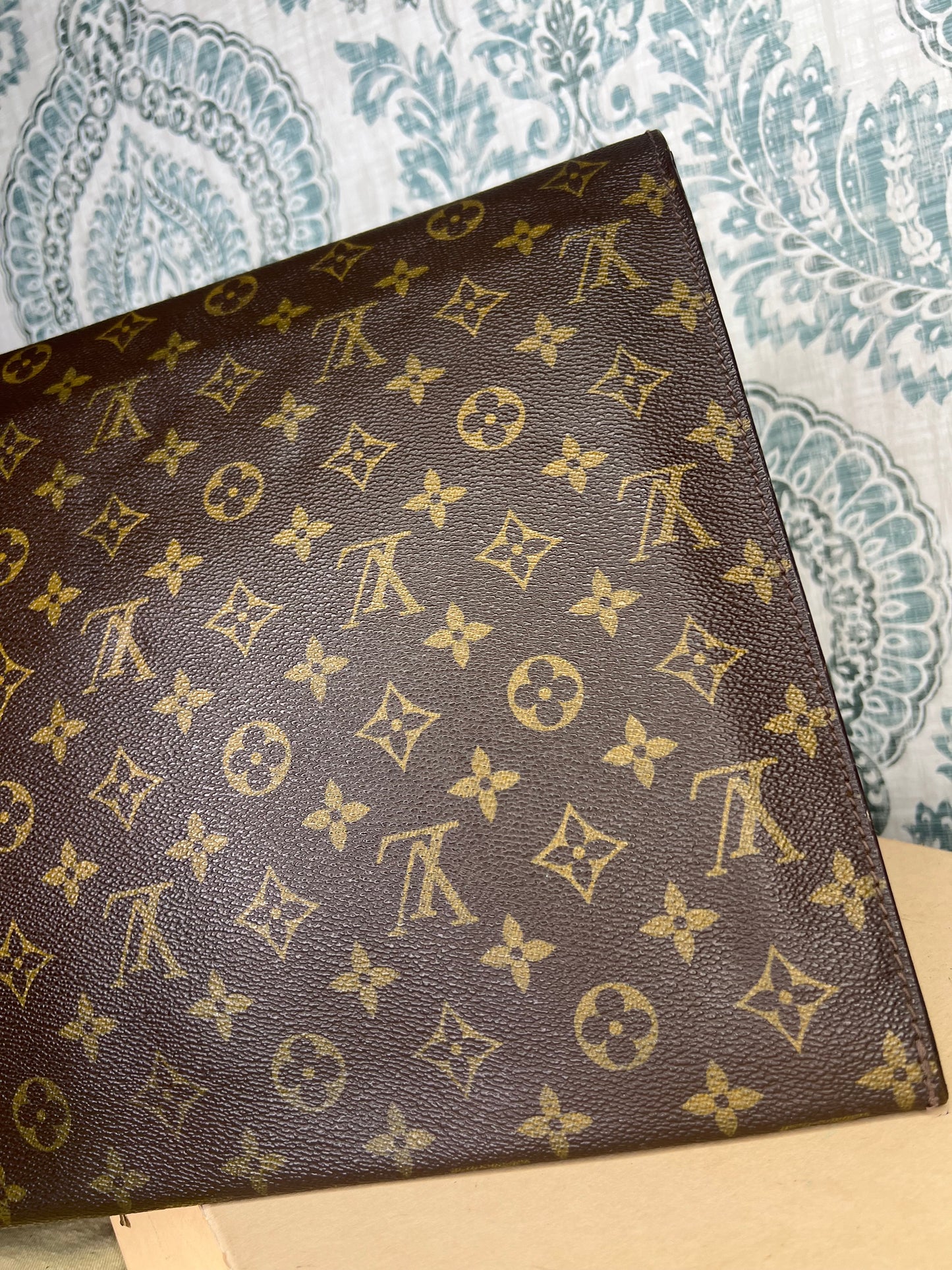 Louis Vuitton Ministre Document Case