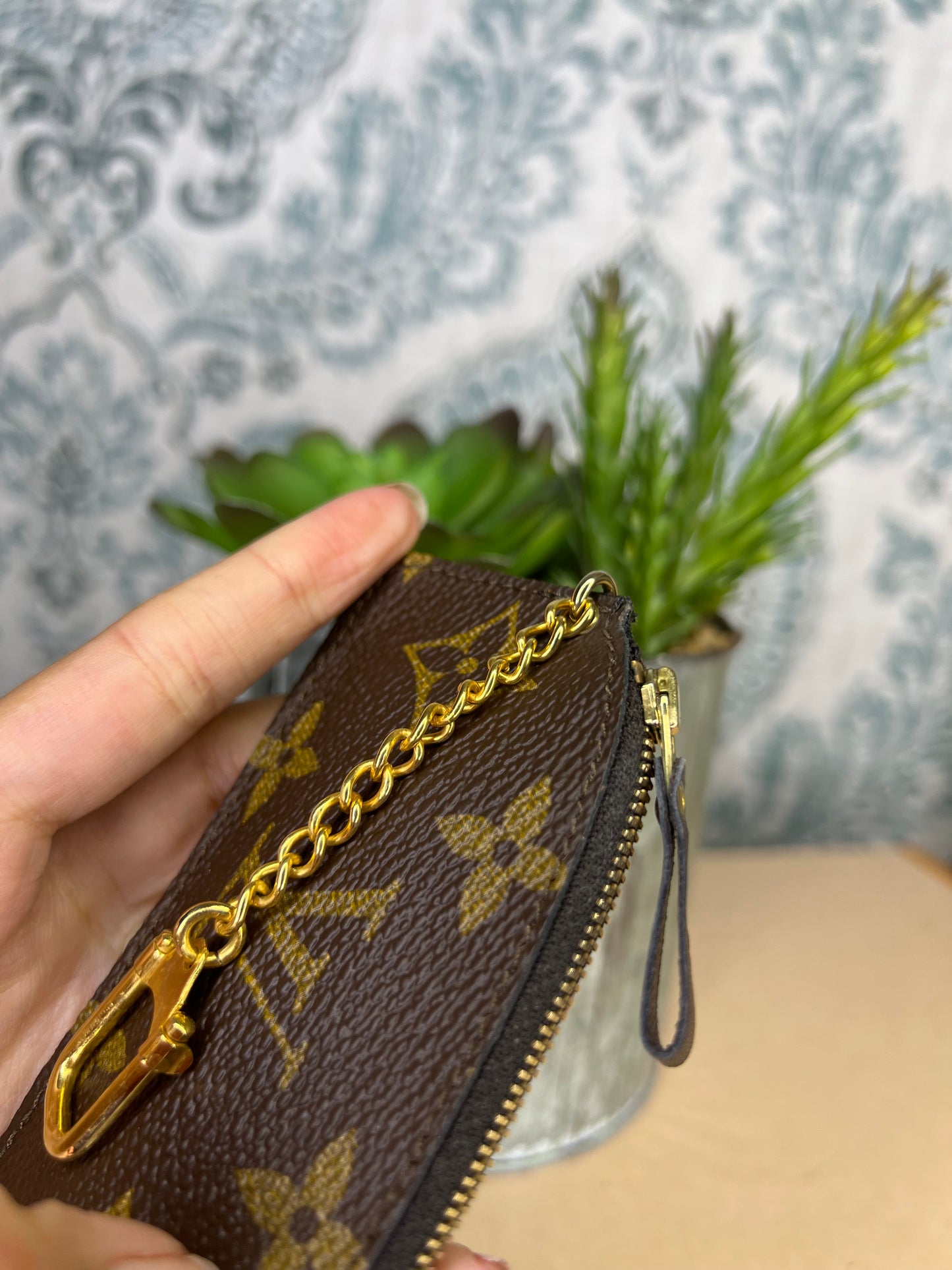 Louis Vuitton Monogram Vintage Key Cles