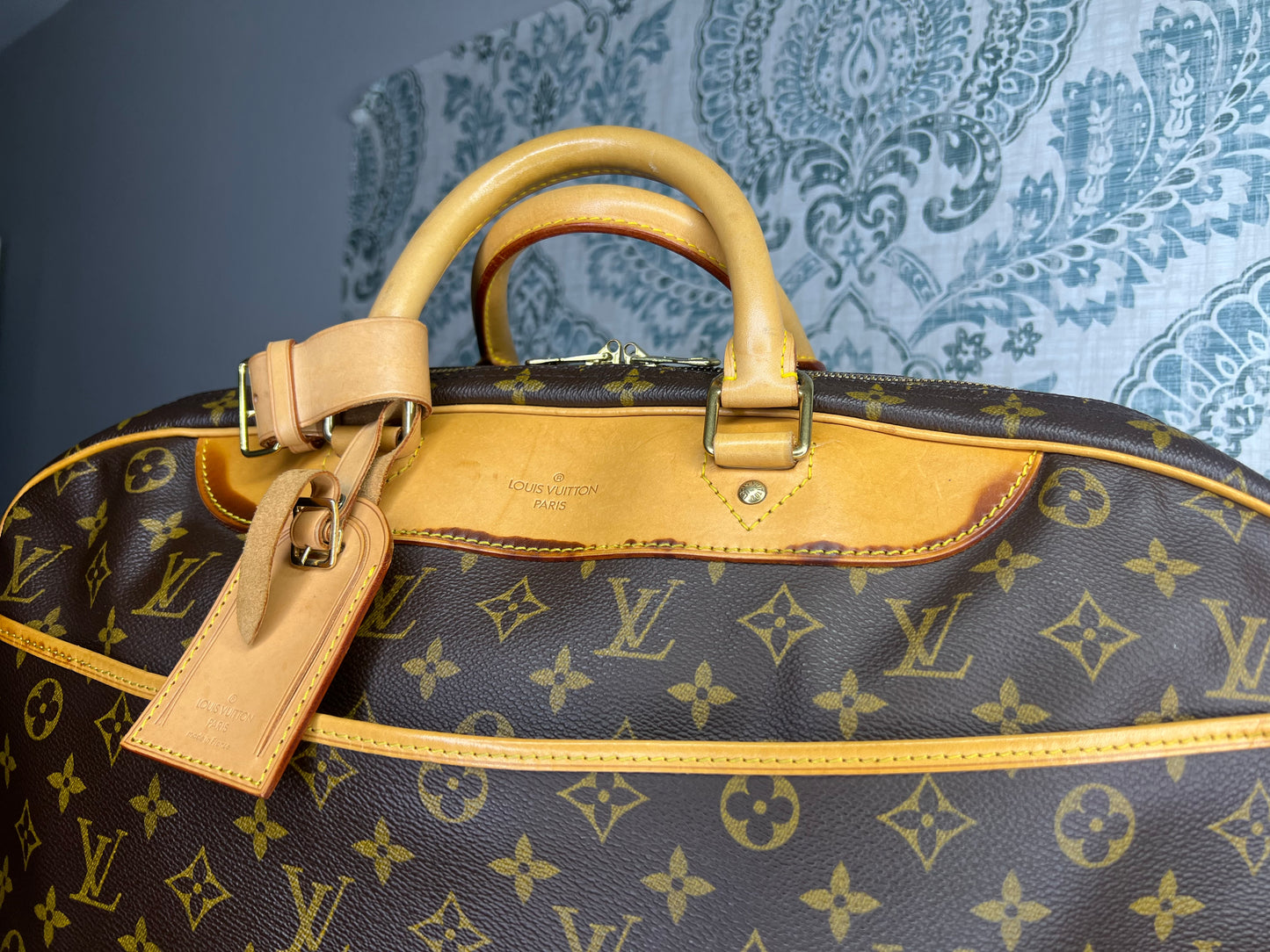 Louis Vuitton Alize 24