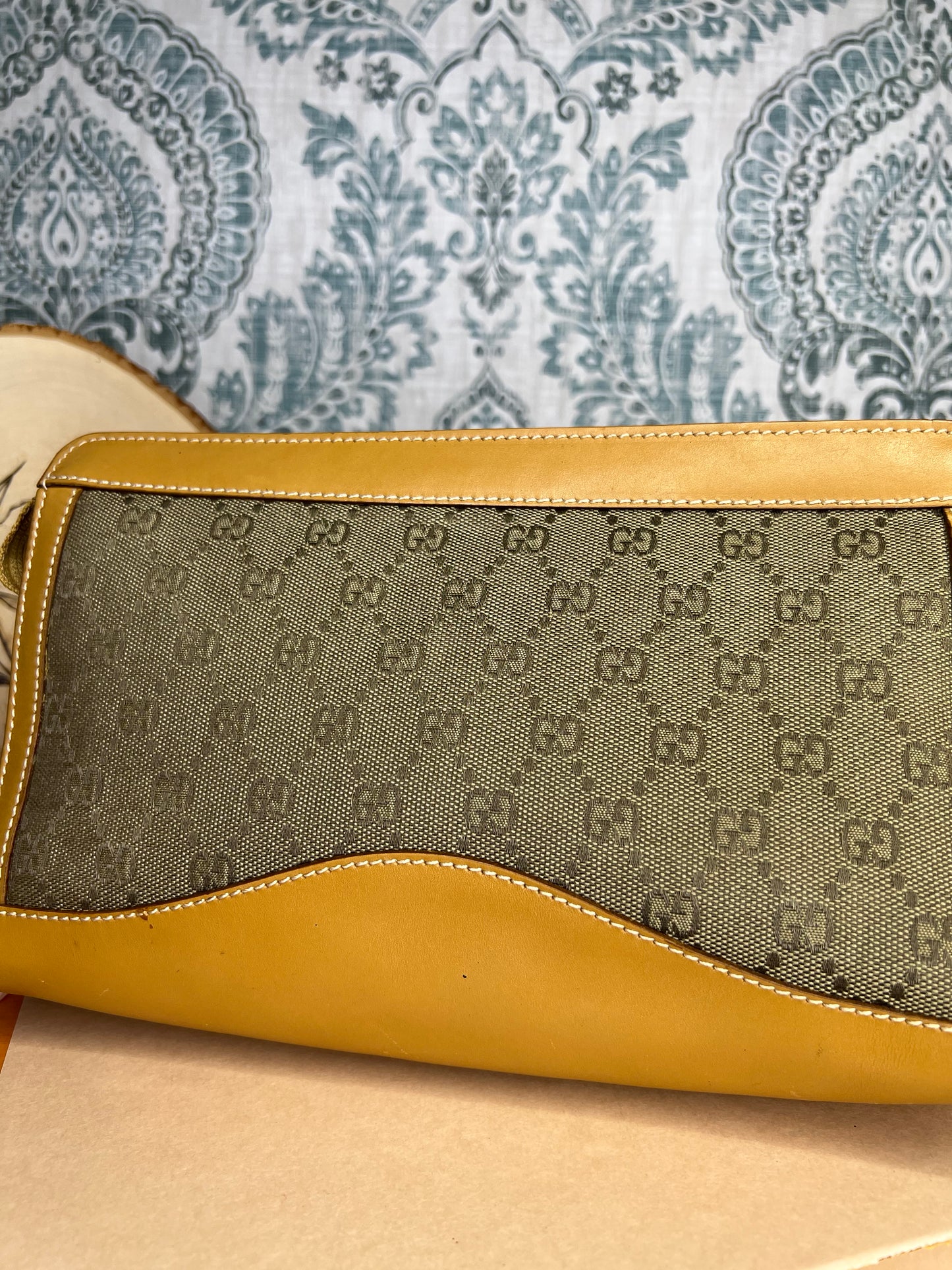 Gucci Tan Vintage Clutch
