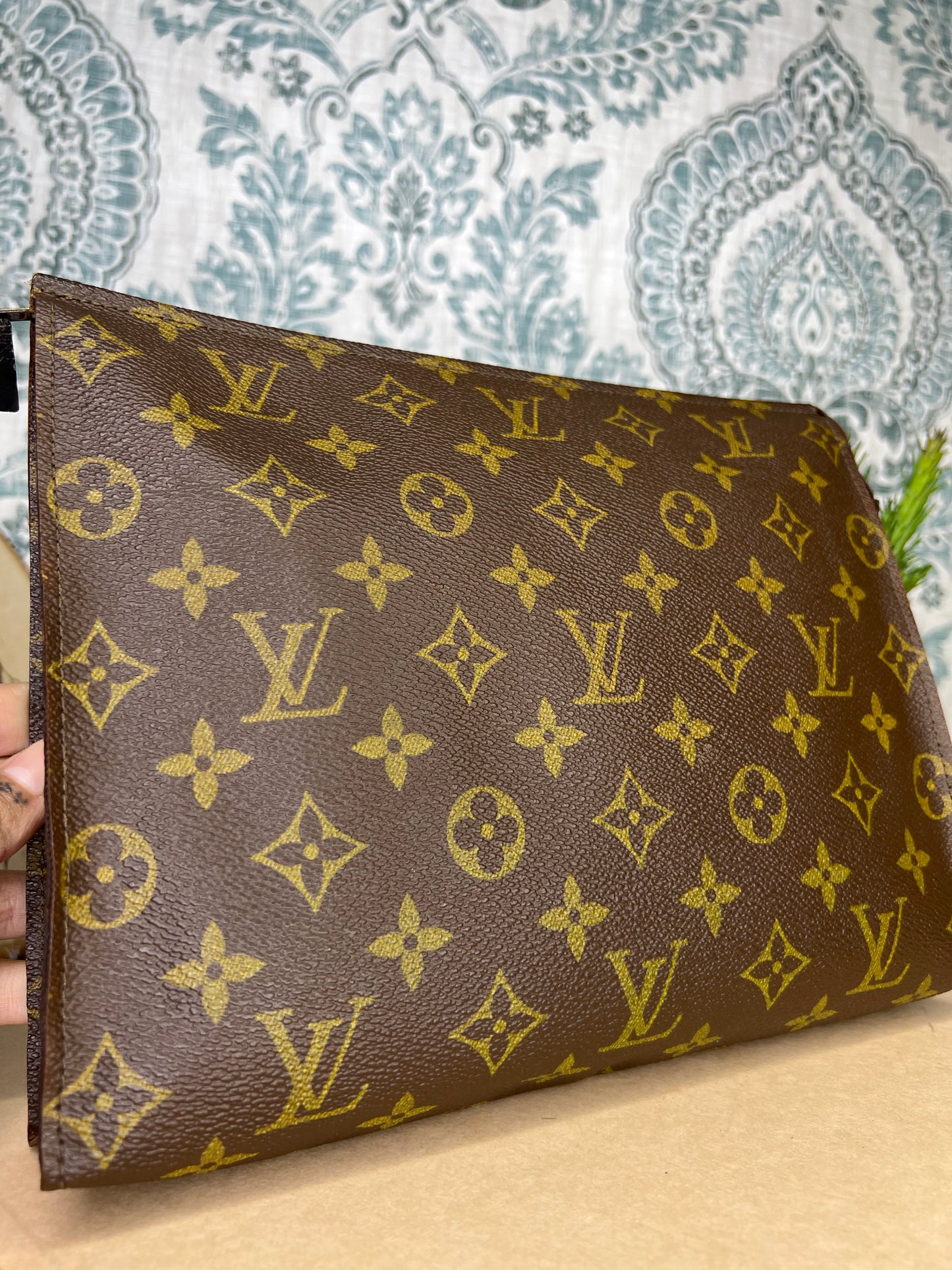 Monogram Toiletry 26