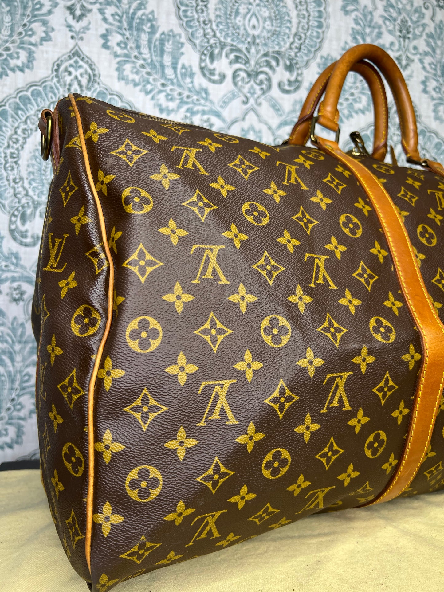 Louis Vuitton Keepall Bandouliere 60