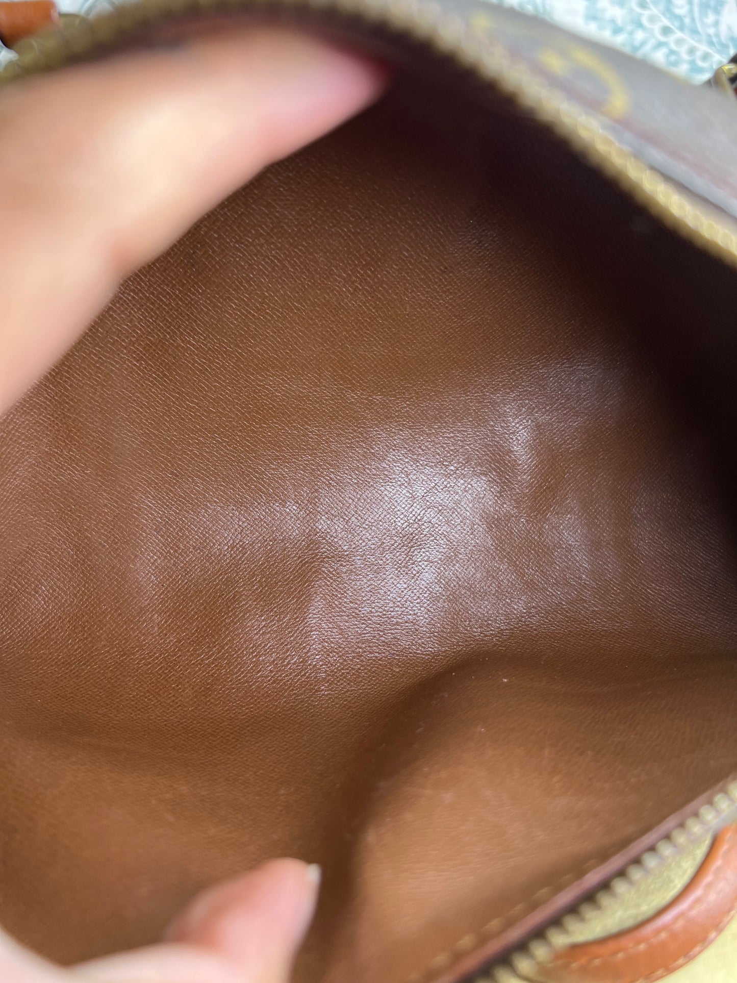 Louis Vuitton Papillon 26
