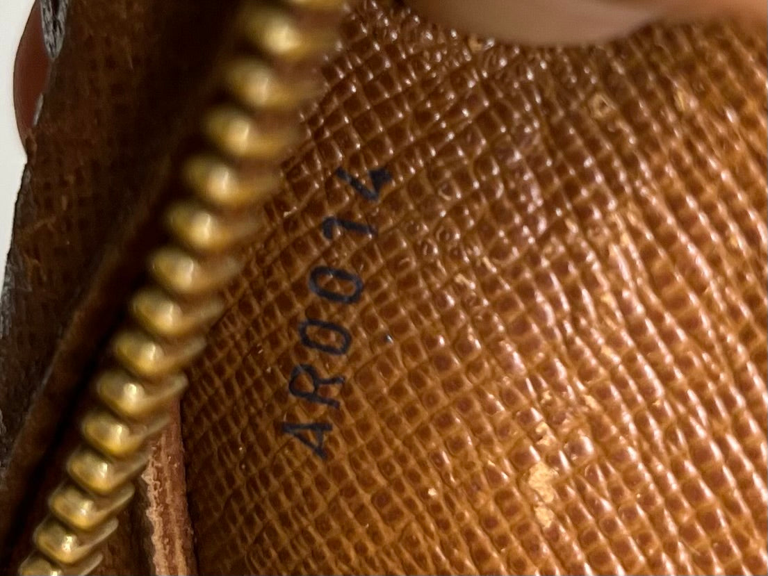 Louis Vuitton Orsay Clutch