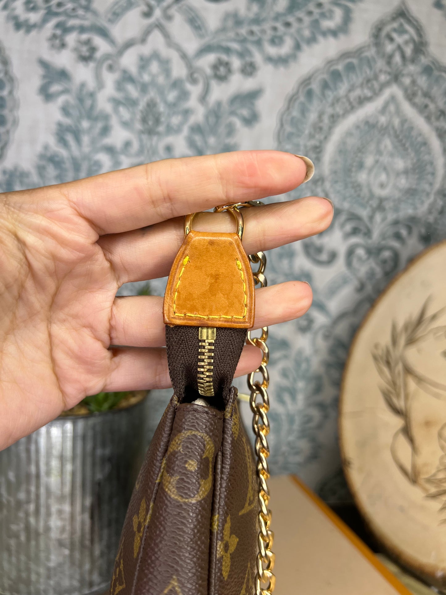 Louis Vuitton Pochette Accessoires