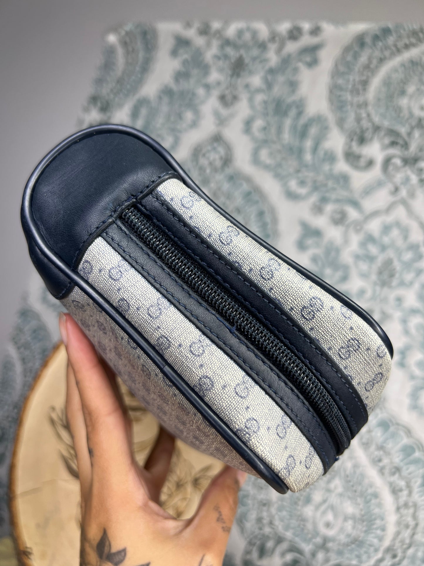 Micro Gucci Navy Vintage Clutch