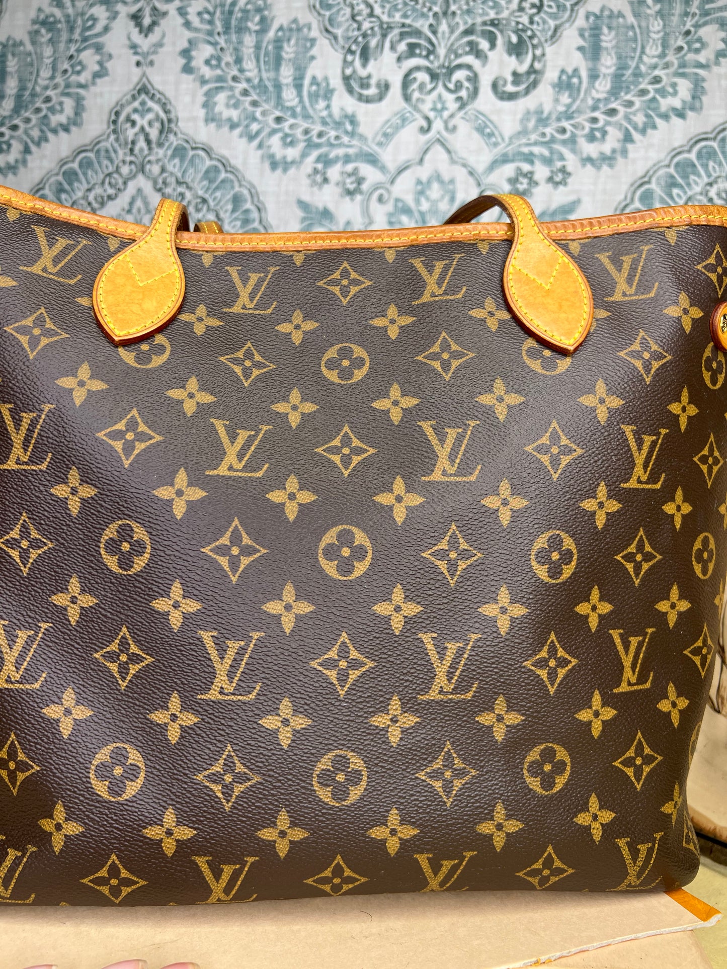 Louis Vuitton Neverfull MM Rose Ballerine