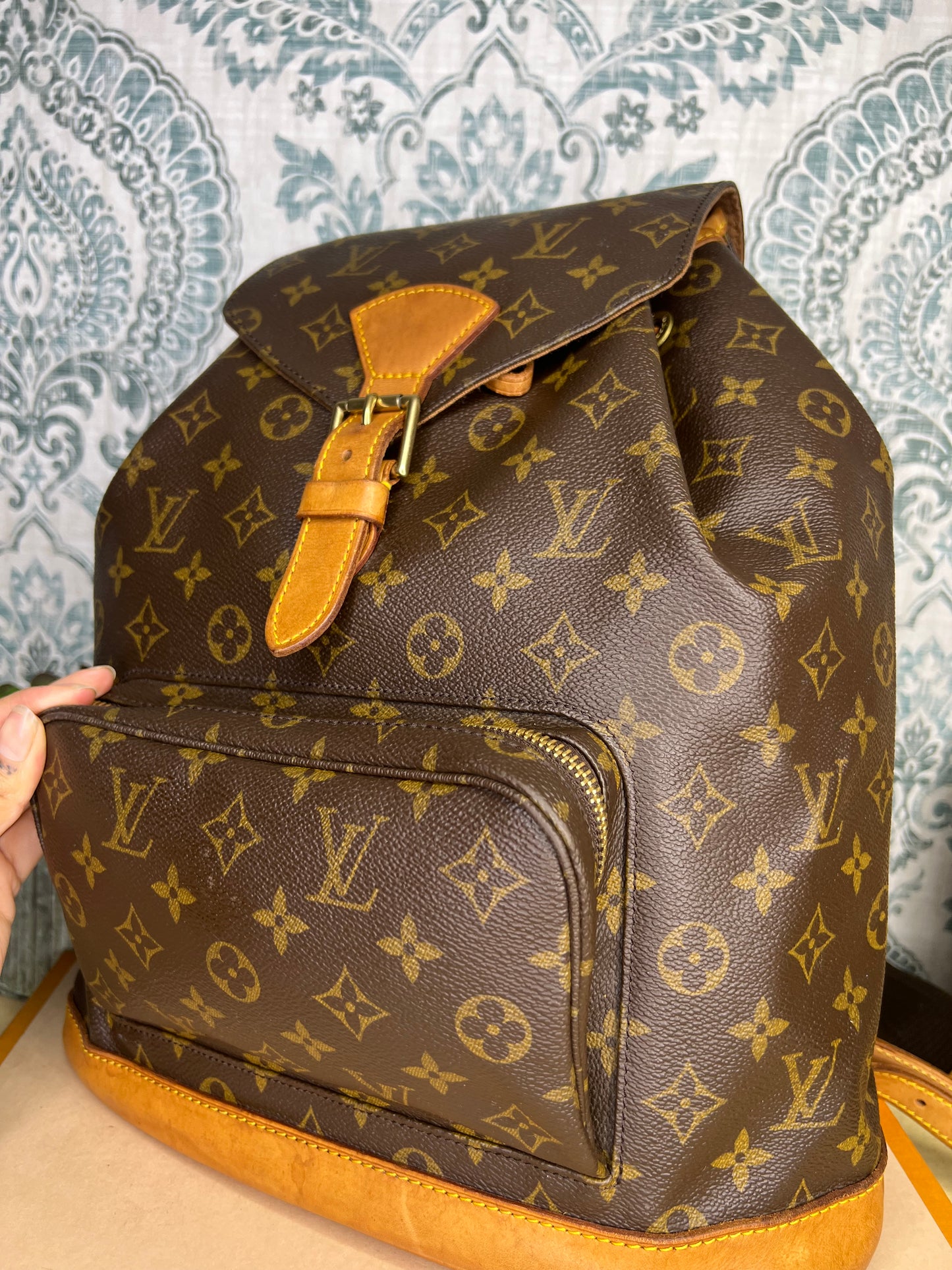 Louis Vuitton Montsouris GM