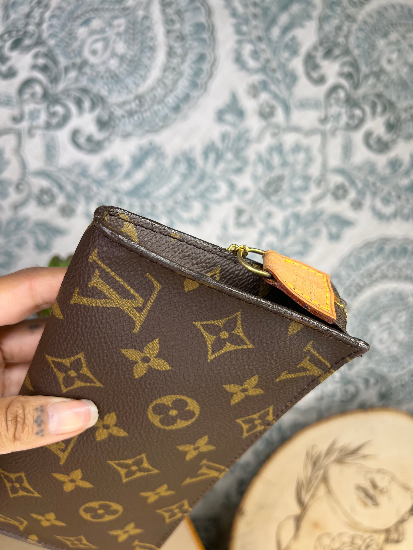 Louis Vuitton Monogram Bucket GM Pochette