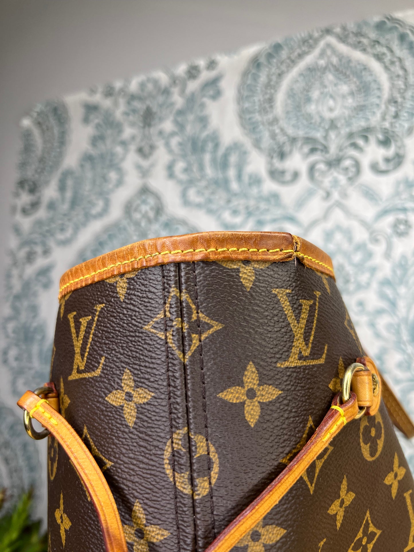 Louis Vuitton Neverfull MM Rose Ballerine