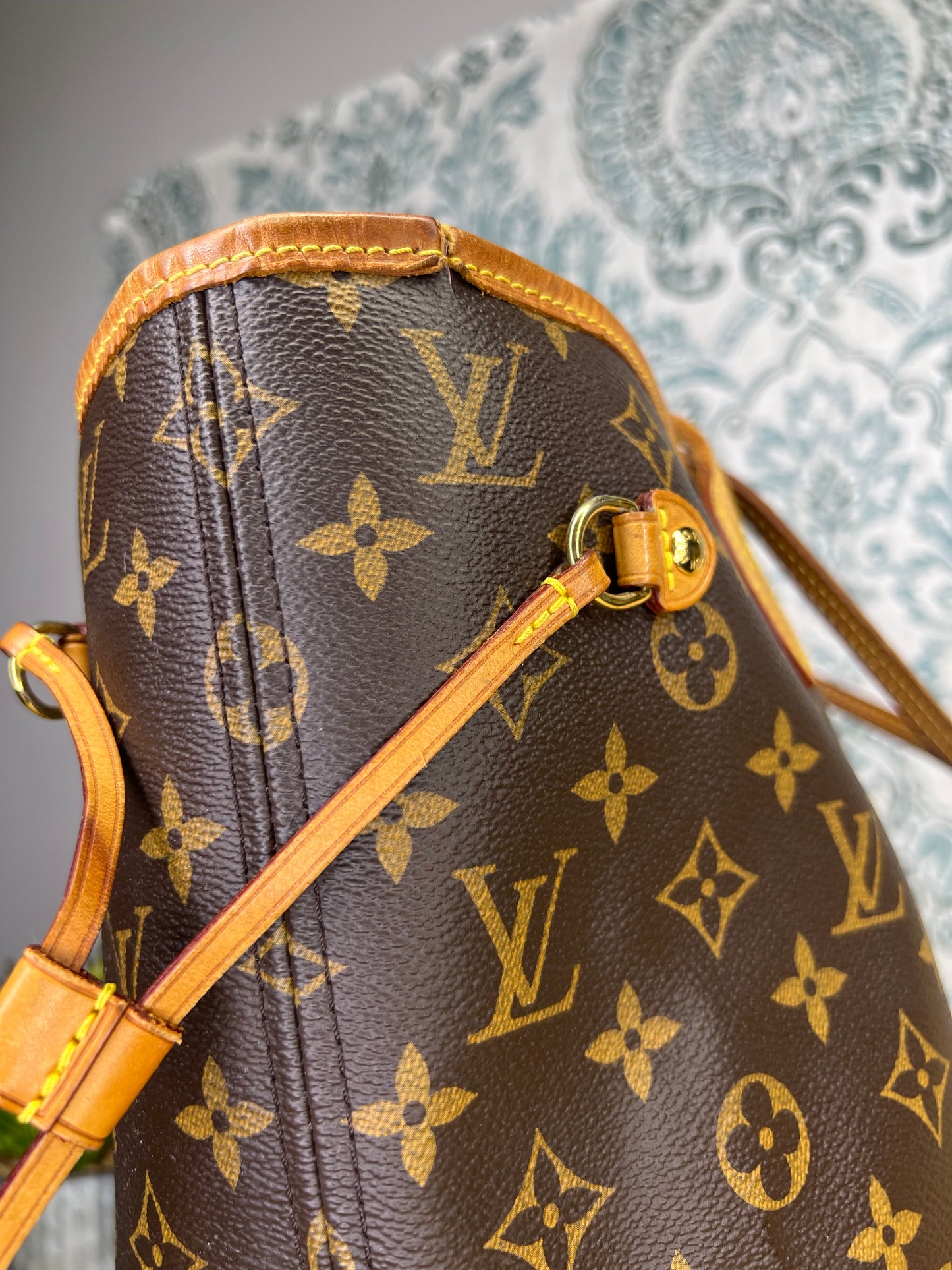 Louis Vuitton Neverfull MM Rose Ballerine