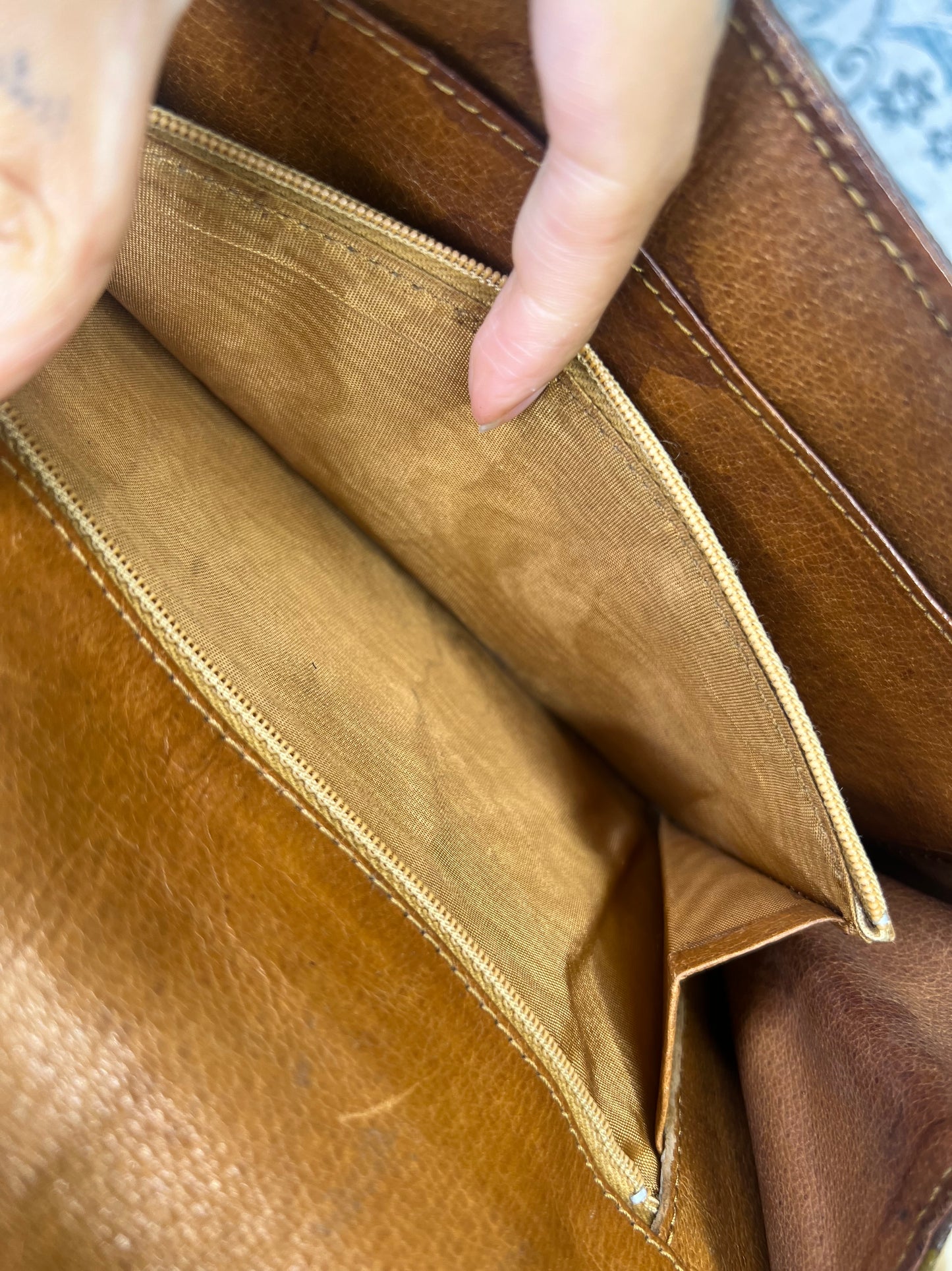 Louis Vuitton Pochette Dame GM