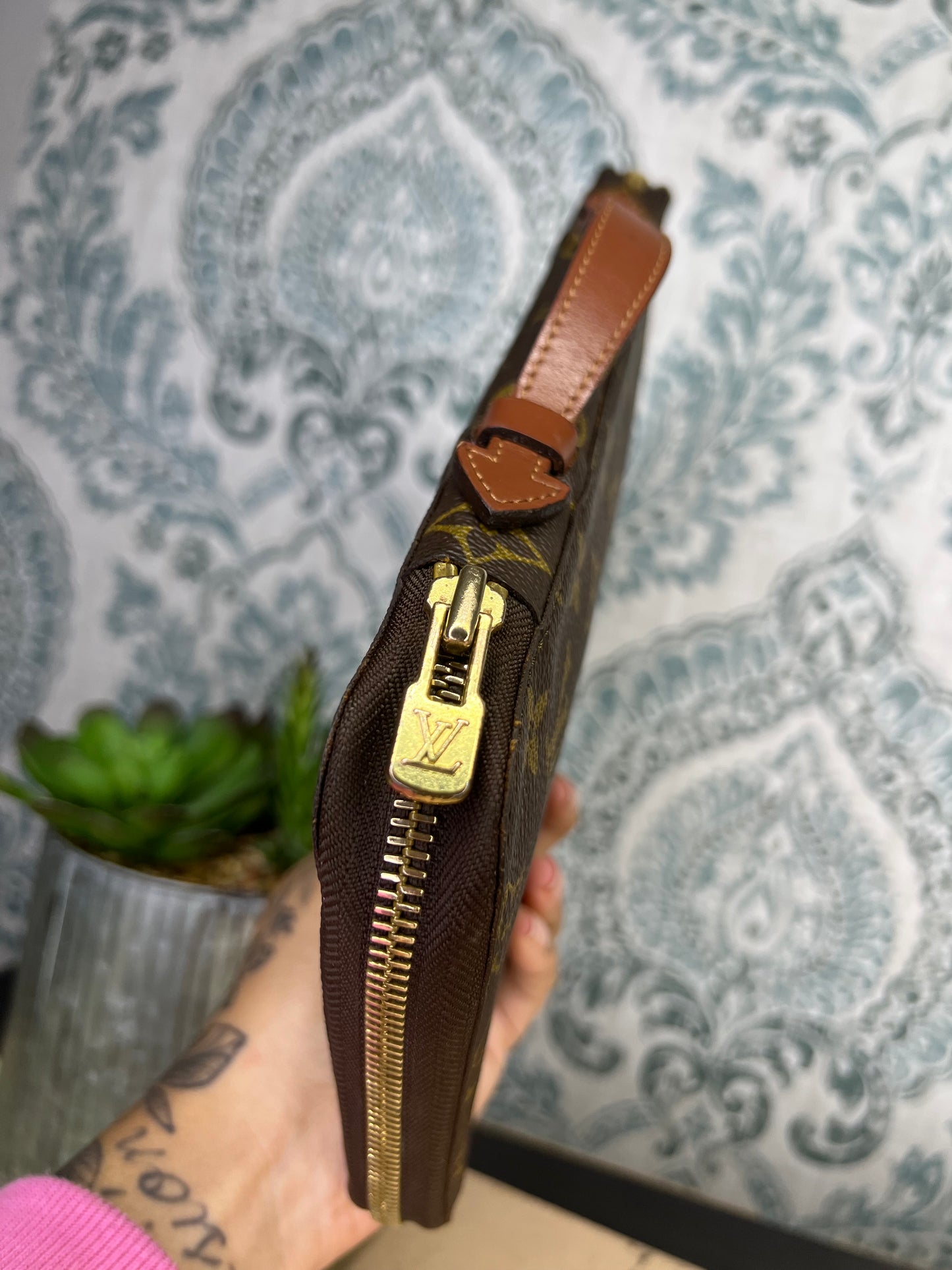 Louis Vuitton Escapade Travel Organizer