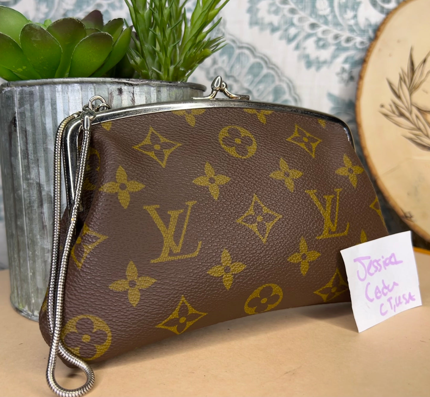 Louis Vuitton French Company Kisslock Pouch
