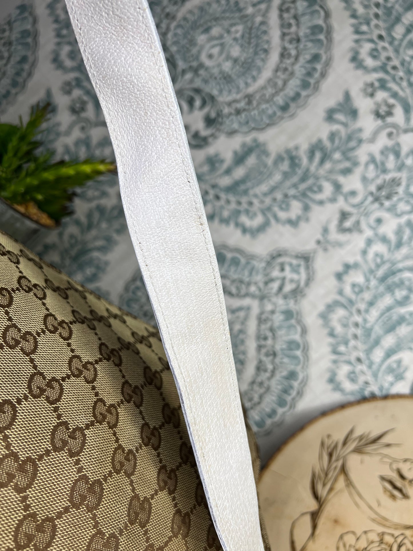 Gucci Eclipse Crossbody