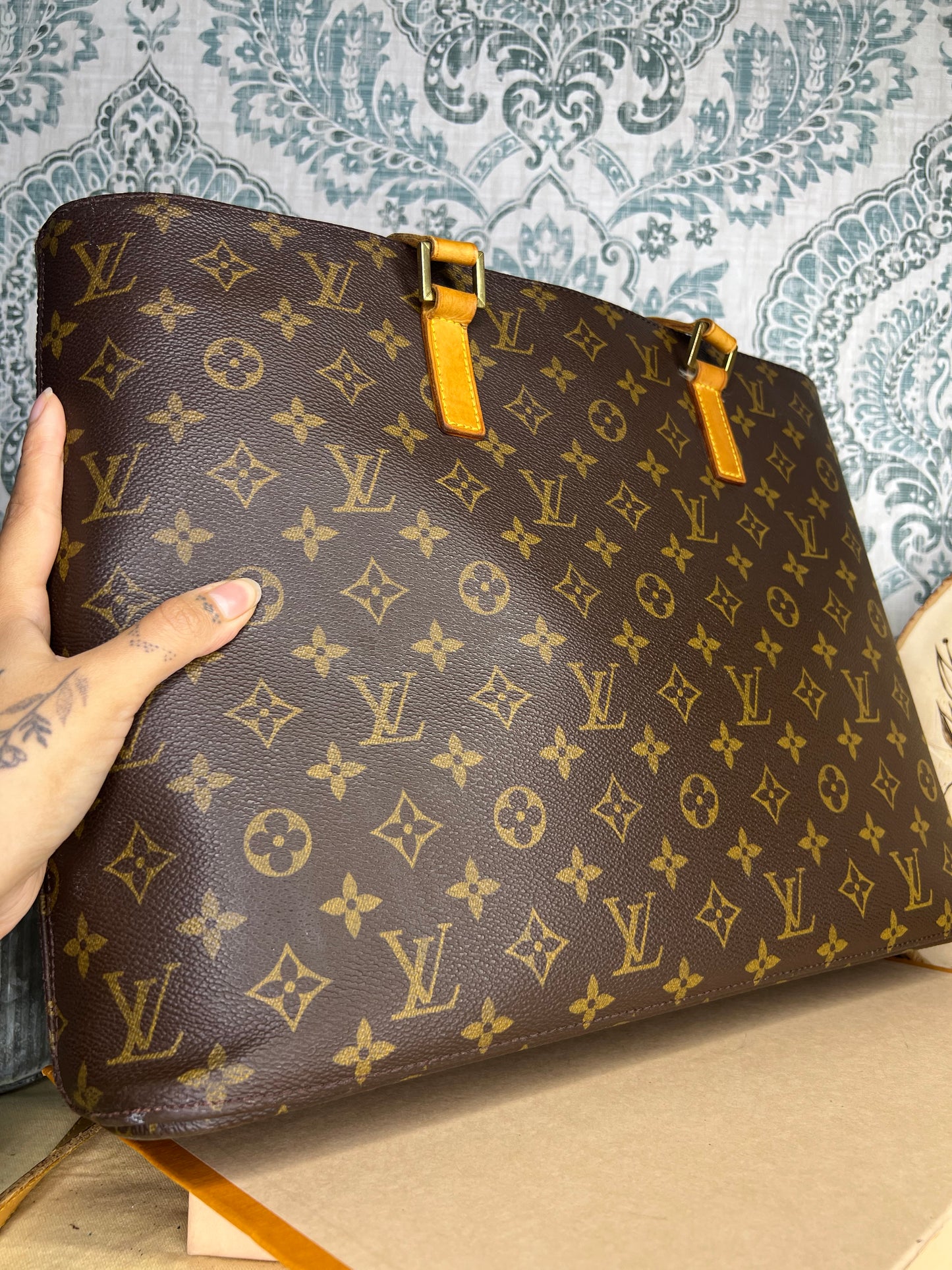 Louis Vuitton Luco Tote