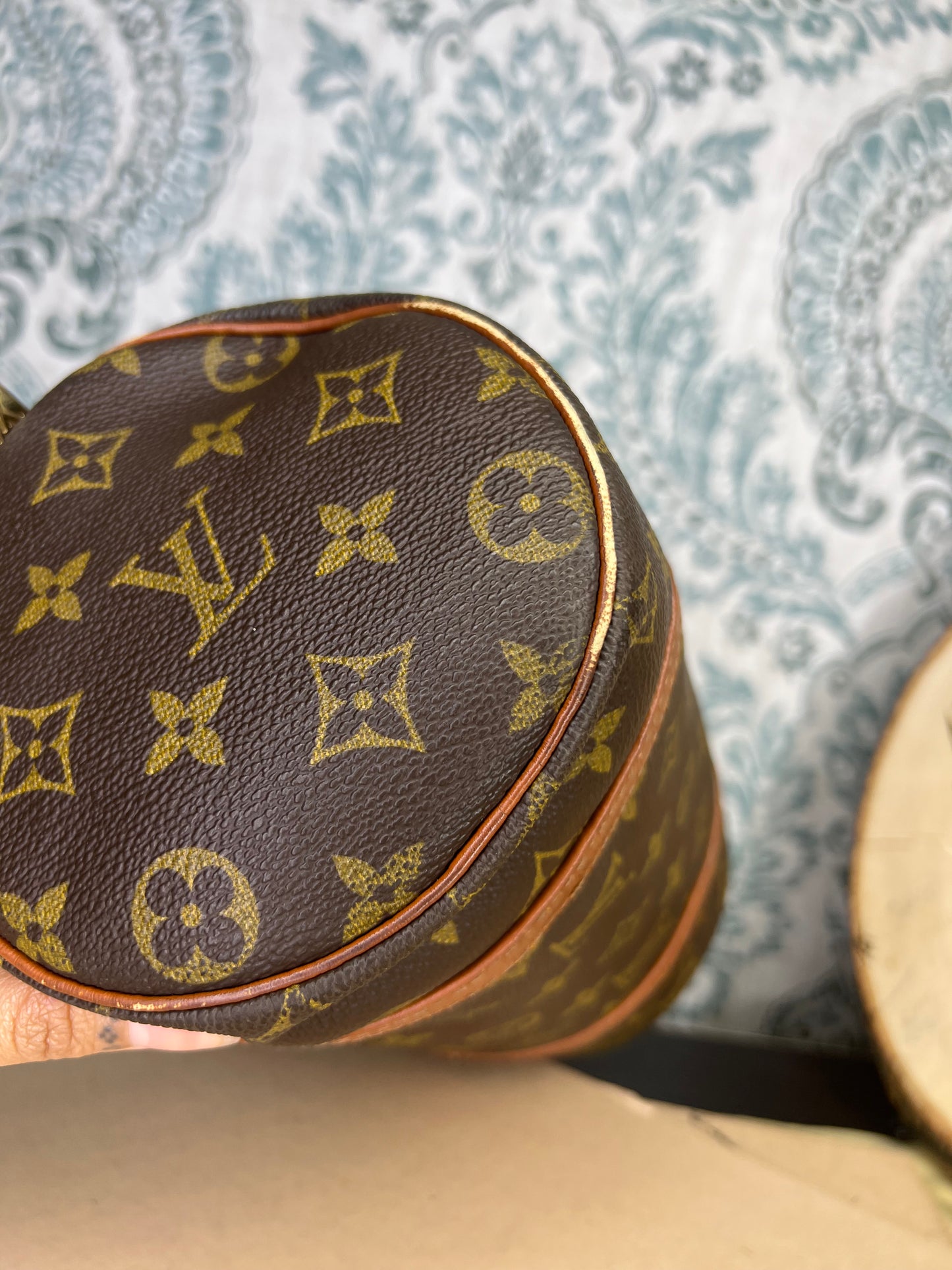 Louis Vuitton Papillon 26