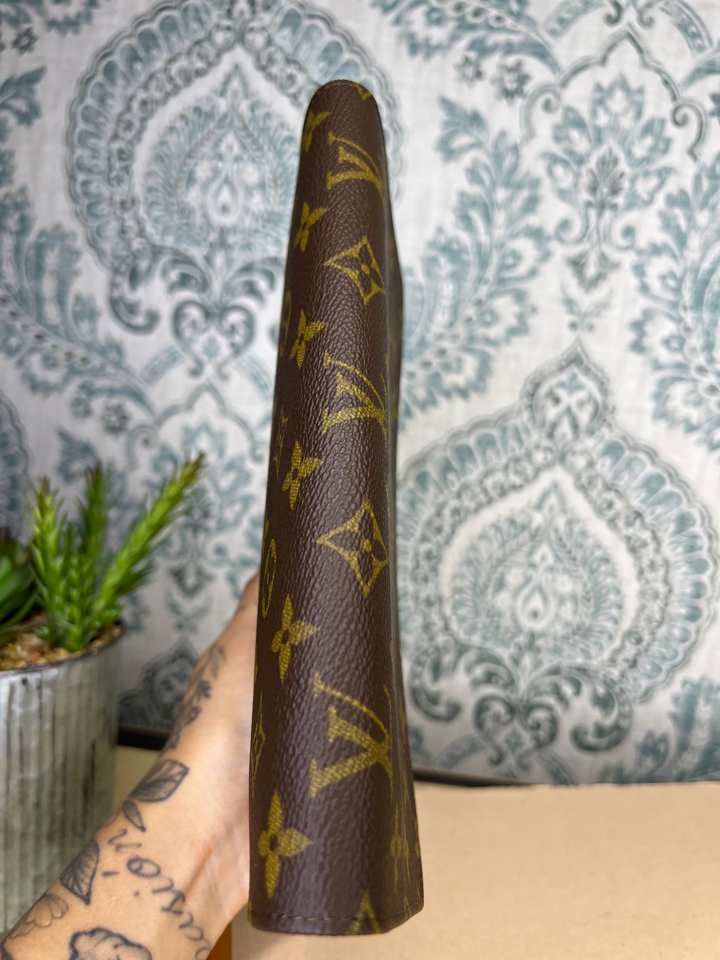 Louis Vuitton Pochette Rabat