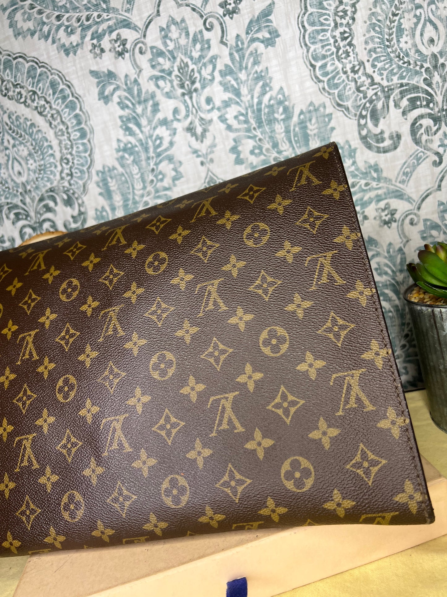 Poche Ministre Document Case