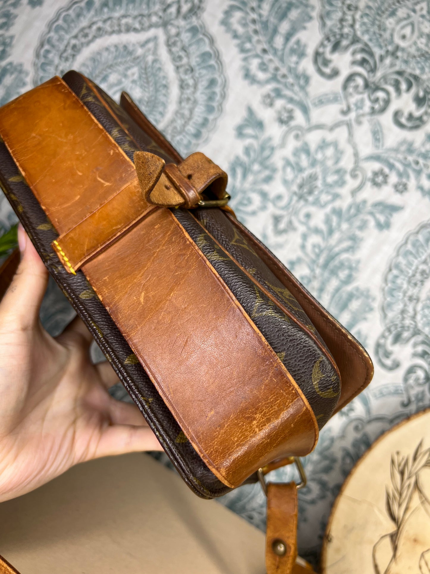 Louis Vuitton Cartouchiere GM