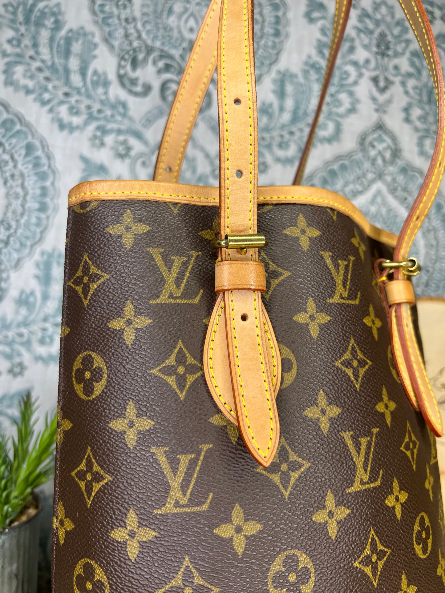 Louis Vuitton Bucket PM