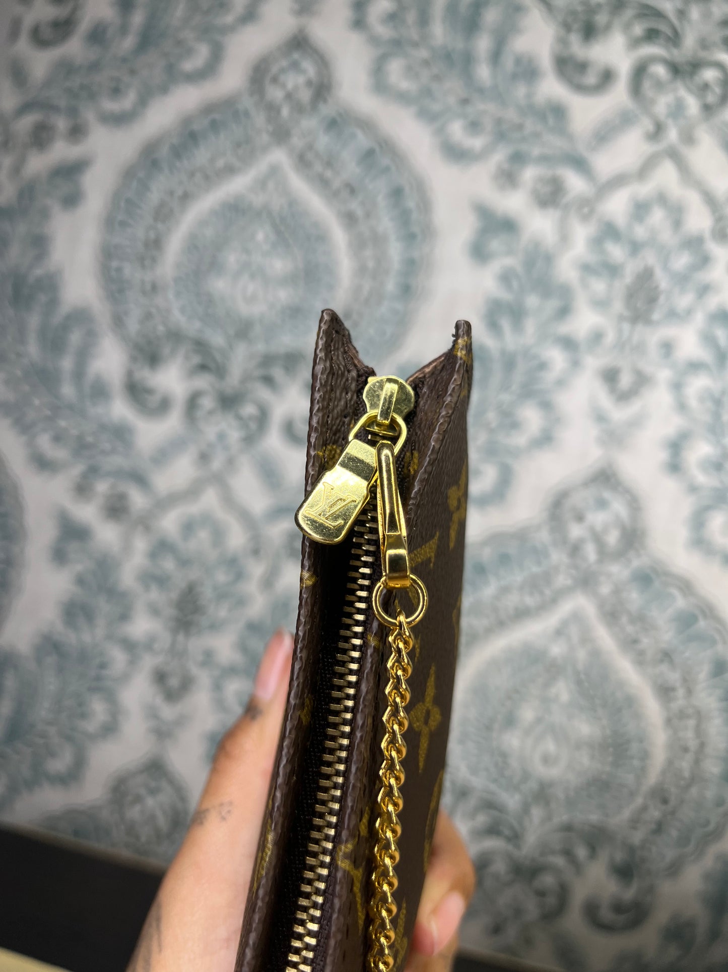Louis Vuitton Bucket PM Pouch
