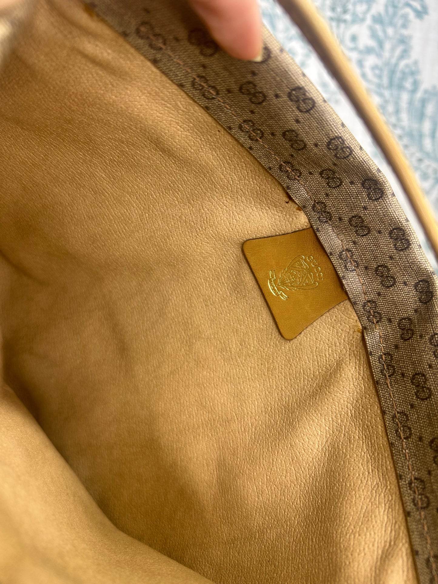 Micro Gucci Tan Vintage Crossbody