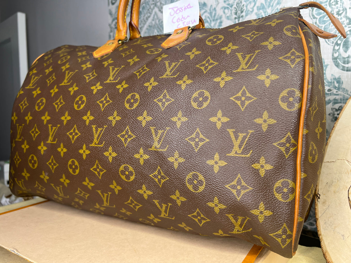 Louis Vuitton Speedy 40