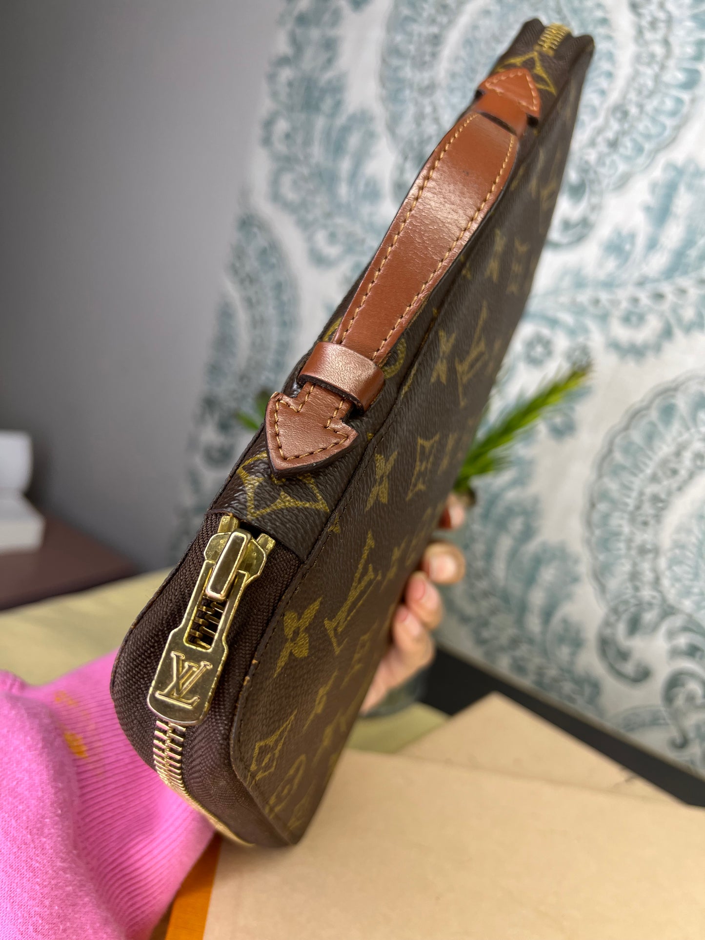 Louis Vuitton Escapade Travel Organizer