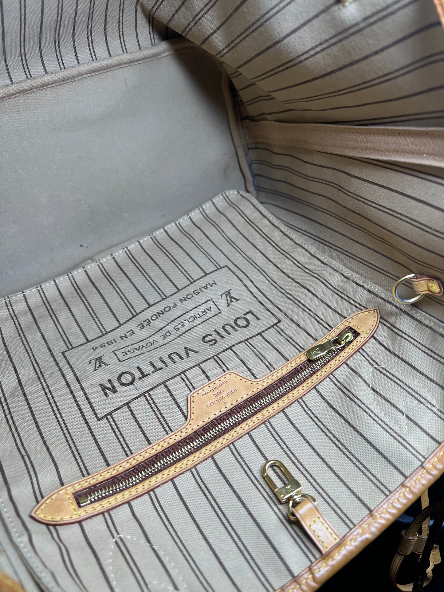 Louis Vuitton Neverfull MM