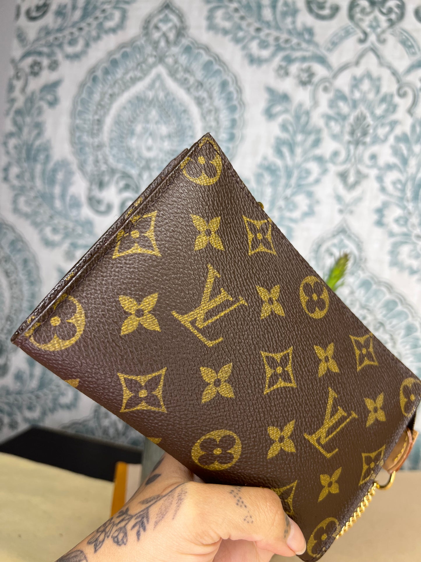 Louis Vuitton Monogram Bucket PM Pochette