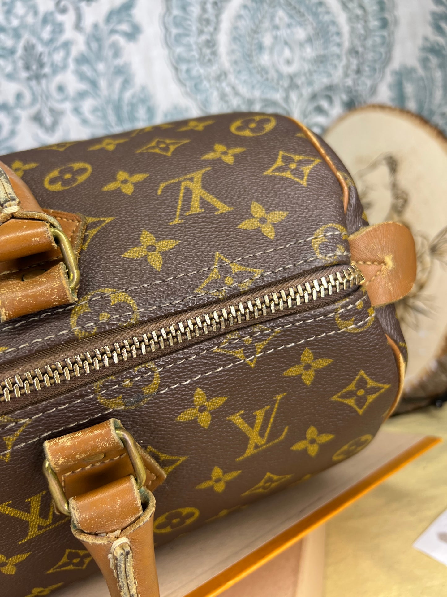 Louis Vuitton French Company 35