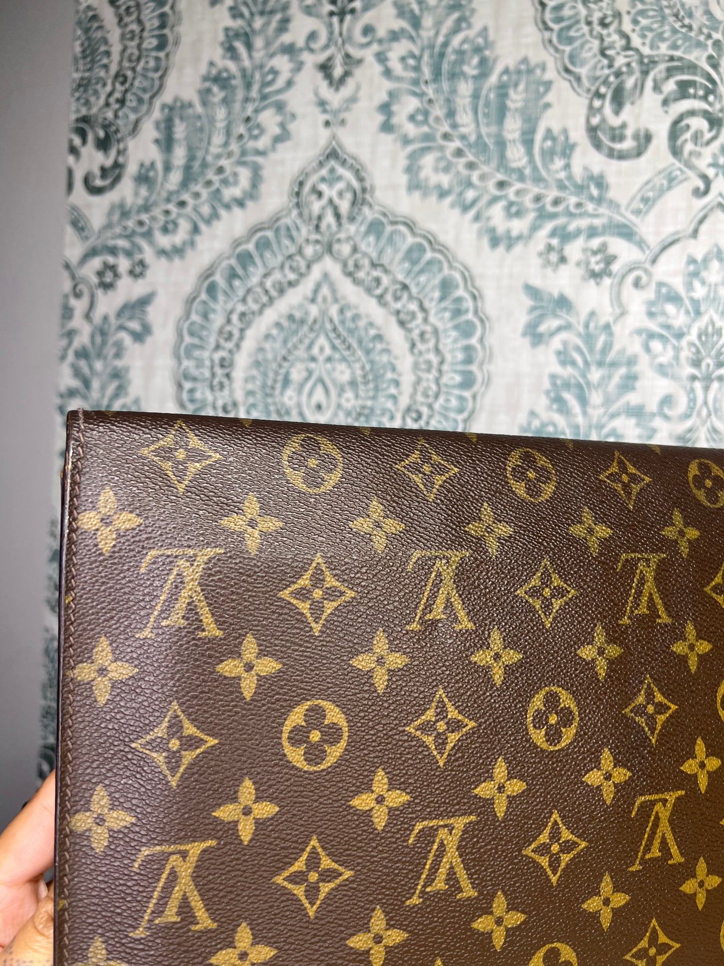 Louis Vuitton Ministre Document Case