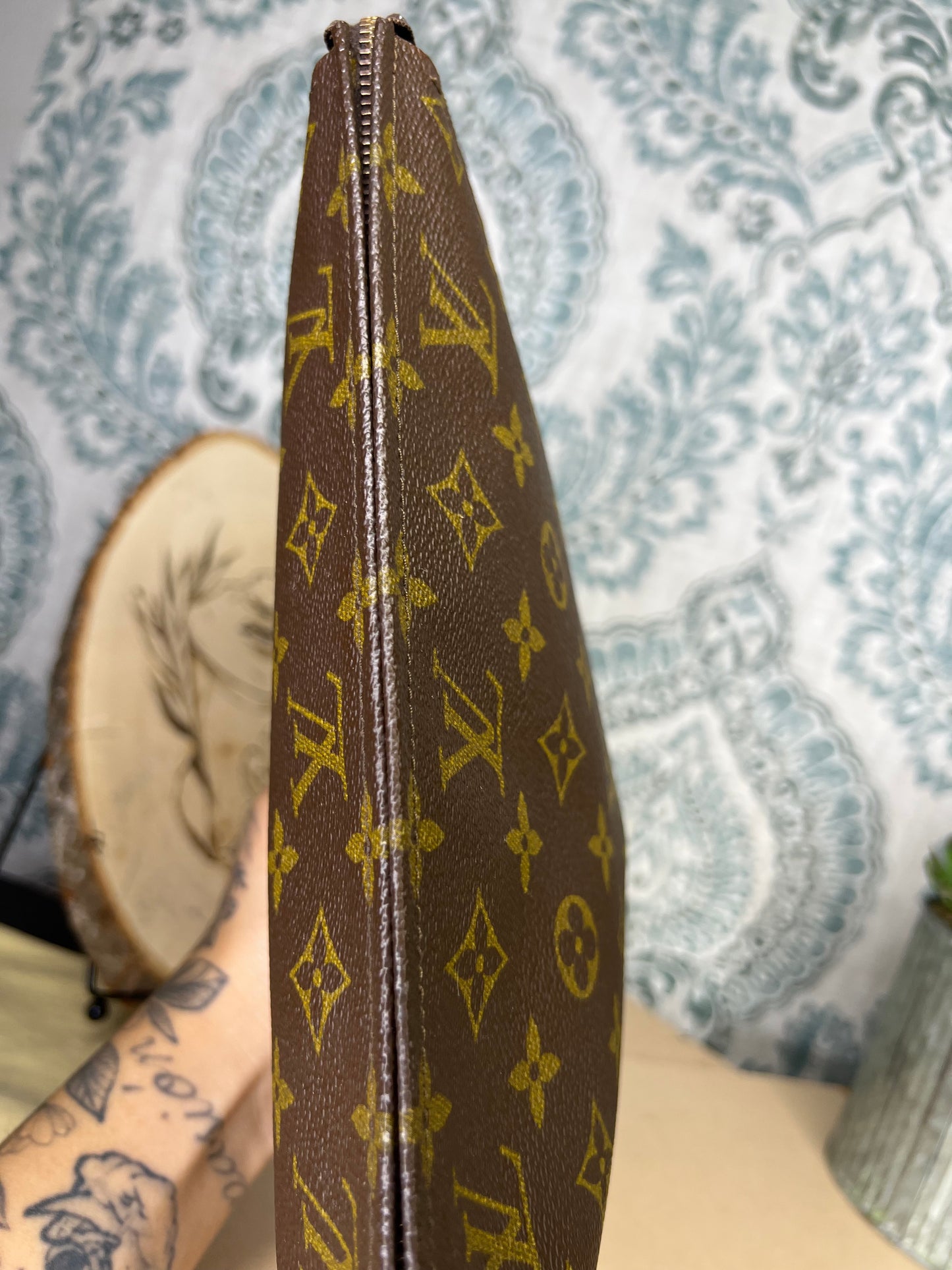 Monogram Toiletry 26