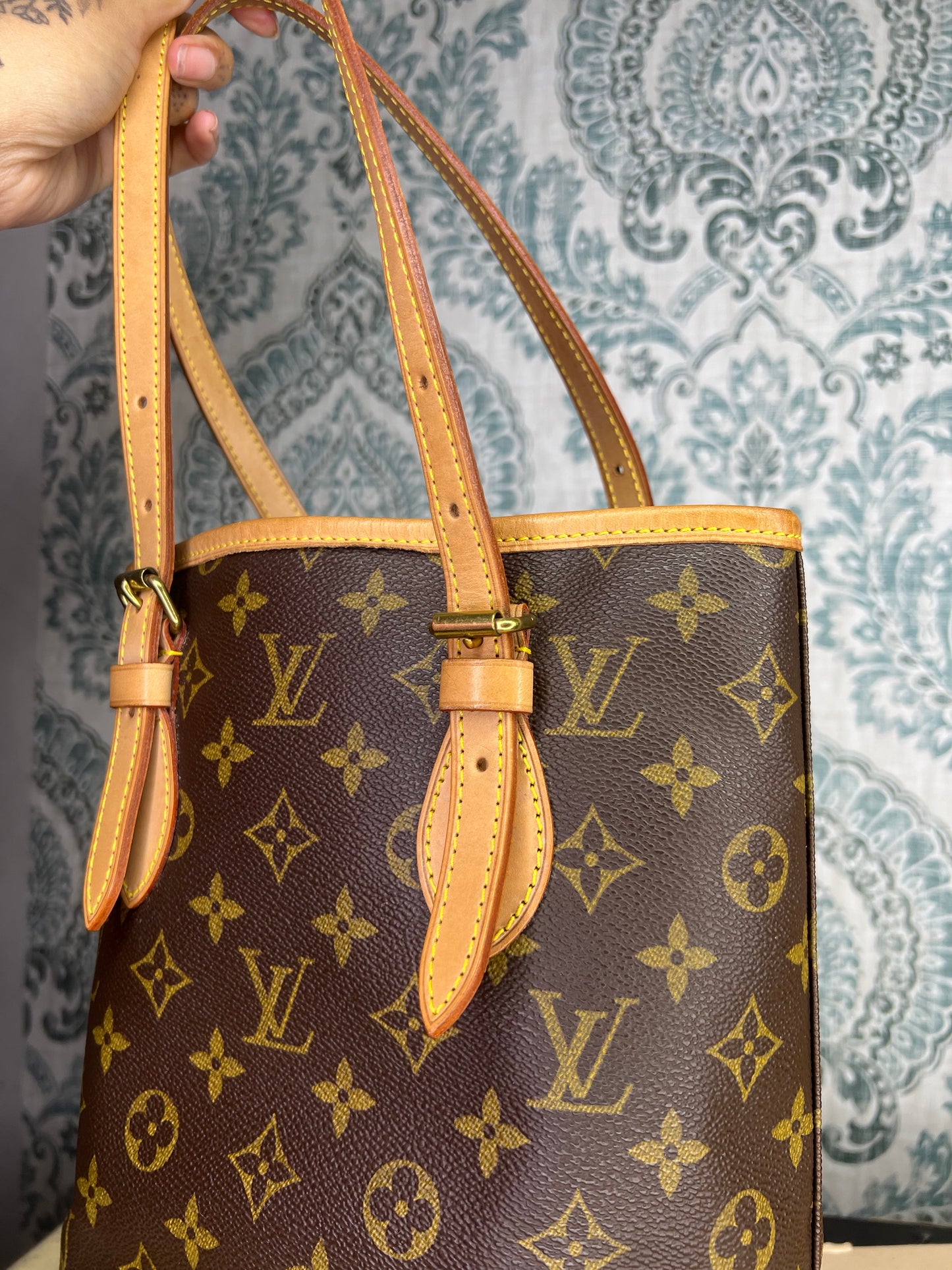 Louis Vuitton Bucket PM